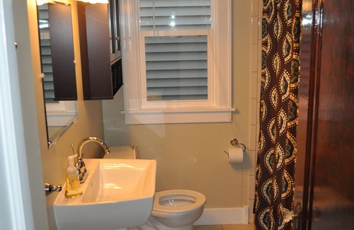 Sault Ste. Marie House | Tastefully Decorated And Sparkling Clean ~ Home Away From Home!