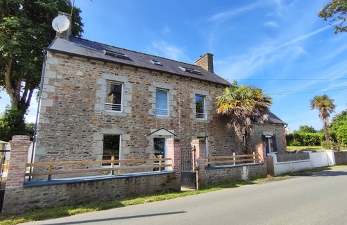 Plouha House | TatîeMamîe, 2 gites in Brittany near the sea for 12/14 people