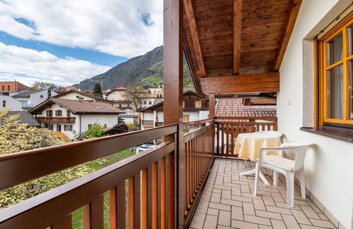 Parcines Apartment | 'Taufner Apartment B 107' with Mountain View, Garden & Wi-Fi