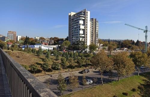 Didube Apartment | Tbilisi best view of the river
