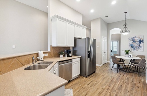 Prosper House | TCH - 4BR/2BA Home in Prosper - DC