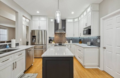 Rockwall House | TCH - Spacious 4bd/2.5ba in Rockwall with Office