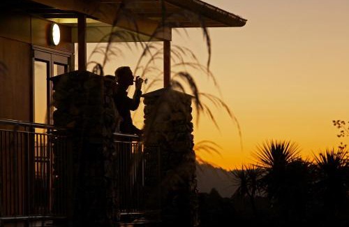 Fox Glacier Hotel | Te Weheka Boutique Hotel
