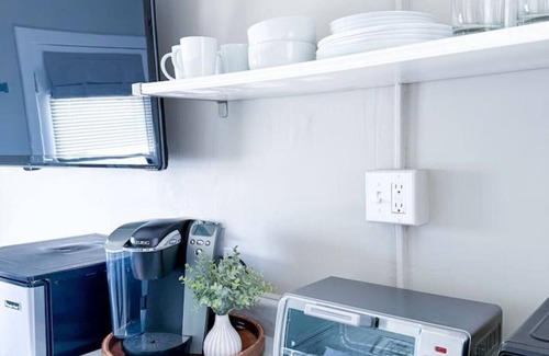 Arvada Apartment | Teeny-tiny studio in Olde Town
