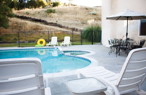 Temecula House | Temecula Wine Country Estate with Private Pool