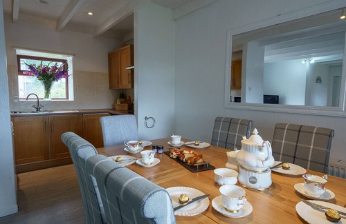 Thornhill Cottage | Templand - sleeps 6 in 3 bedrooms set in picturesque countryside with hot tub
