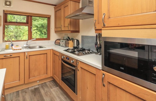 Liverton Cottage | TEMPLAR RISE 16 - DEVON COMFORT, pet friendly, with pool in Chudleigh