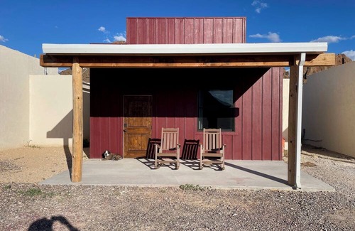Study Butte-Terlingua Cabin | Ten Bits Ranch - Room # 18 - Telegraph