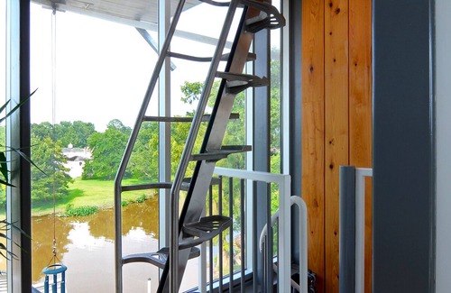 New Iberia House | Tensas Tower on the Teche | Downtown New Iberia