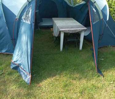 Plestin-les-Greves Other | Tente 3 chambres, petit camping familial près des plages
