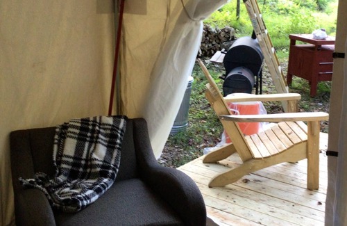 Turtletown RV Rental | Tentrr Signature Site - Wine Drops Creekside Camping #2 / McFarland Nights