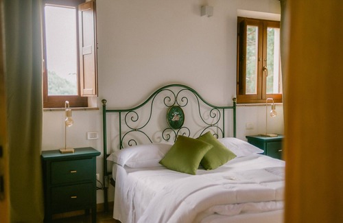 Matelica Other | Tenuta delle Rose - Isabelle Rose room