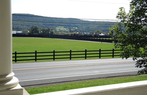 Cooperstown House | Terrace Lawn Awesome location 1/2 mile to Dreams Park, 5 bdrm home, shared pool