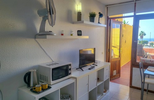Puerto de Santiago Apartment | Terrace, sea view, Wi-Fi, swimming pool, 100 mts. from the beach