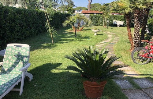 Latina Lido Villa | Terracina - Private Villa with garden