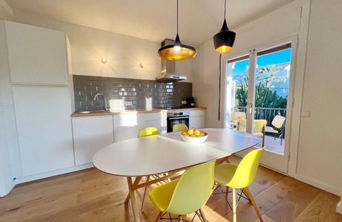 Passeig Maritim Apartment | Terraza Vinyet Sitges
