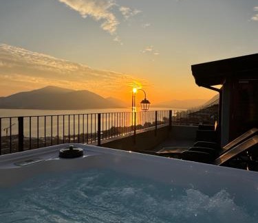 Predore Apartment | Terrazza sulle mura Appartamento Luna