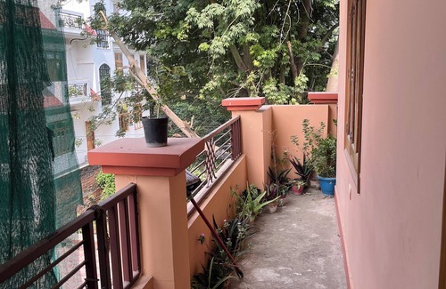 Sarnath Apartment | Terrific 2-bedroom apartment with WiFi in Varanasi