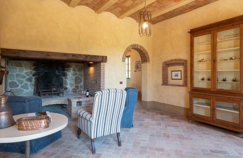 Pomarance Villa | TERRIPI 10, Emma Villas