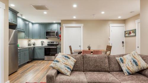 Leigh Creek Estates Apartment | Teton Crest Apartment