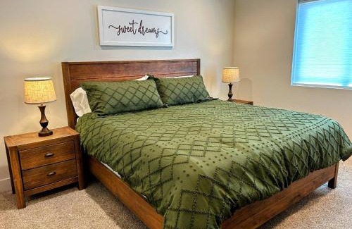Driggs House | Teton Duo | Side-by-Side Homes | Hot Tubs+Walkable