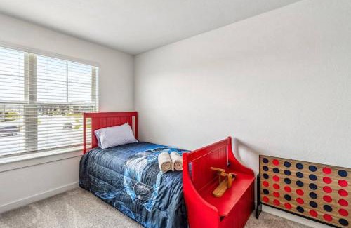 Del Valle House | Texan Oasis, minutes from COTA, Airport, and all Austin has to offer!