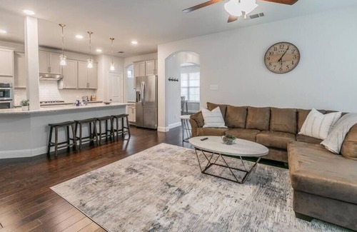 Little Elm House | Texas Corporte Housing Solutions 3 BDR Home