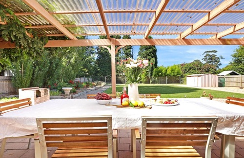 Bowral House | That Pink House! – pets welcome