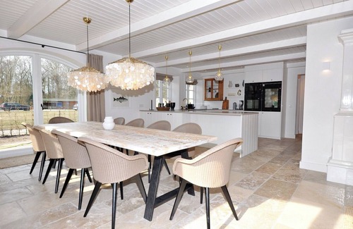 St. Peter-Ording House | Thatched roof house "Das Waalhuus" - The place for family & friends in St. Peter-Dorf