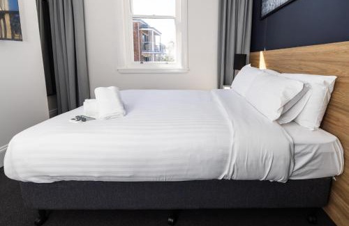 Wickham Hotel | The Albion Hotel