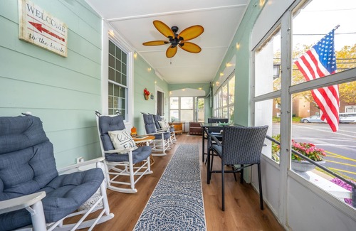Ocean Grove Apartment | The Allenhurst, Beach Apartment 15 - Midsize 1.5 Bedroom - with Living Area, Ki