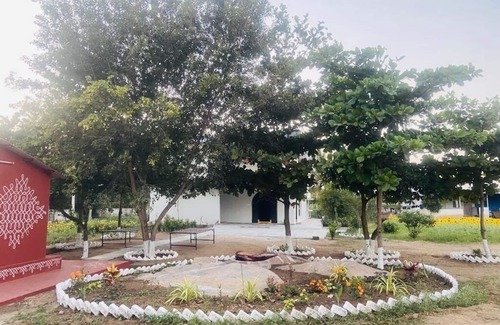 Hyderabad Other | The Alphonso