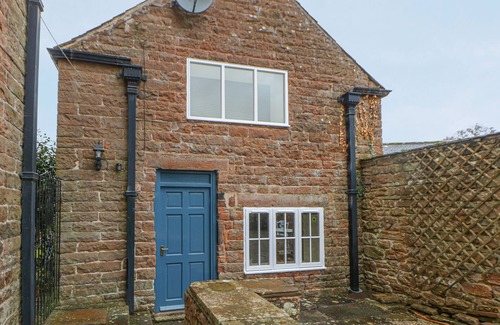 Penrith Cottage | THE ANNEX - EDEN HOUSE, pet friendly, with a garden in Edenhall
