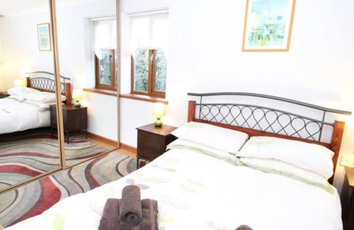 Bishopston Apartment | The Annexe At 53 in Bishopston