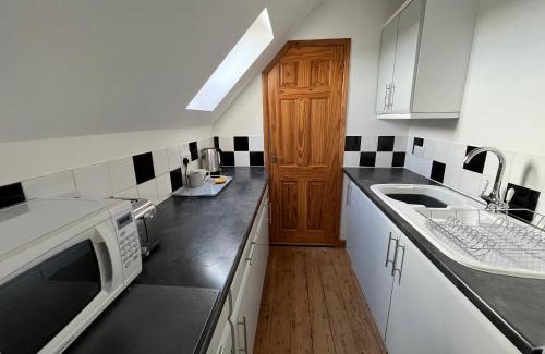 Denton Apartment | The Annexe at Yew Tree House