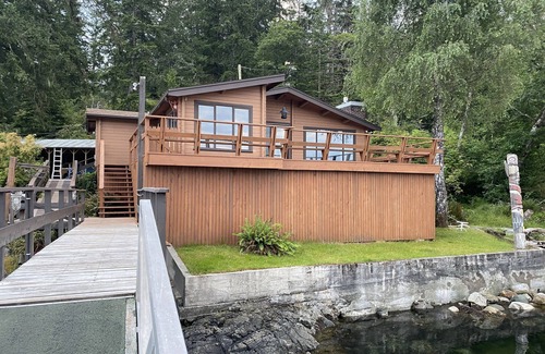 Quadra Island House | The April Point Harbour House BC approved accommodation on waterfront