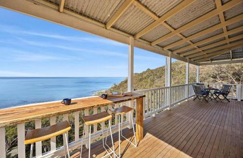 Lorne House | The Artists Beach House
