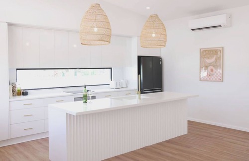 Waterhouse House | The Arv - 300m from Longbeach