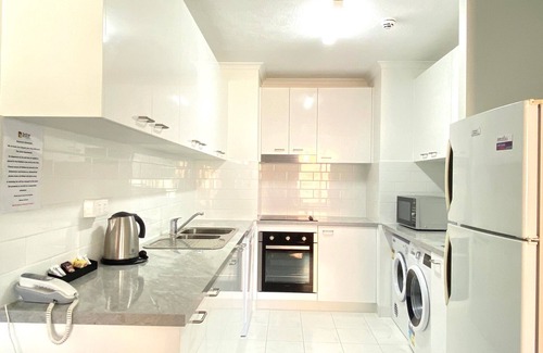 Spring Hill Apartment | The Astor Apartments