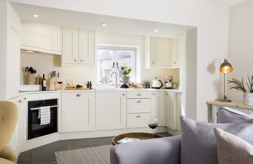 Stretton on Fosse Cottage | The Bakery is a charming character cottage, beautifully refurbished to provide comfortable living