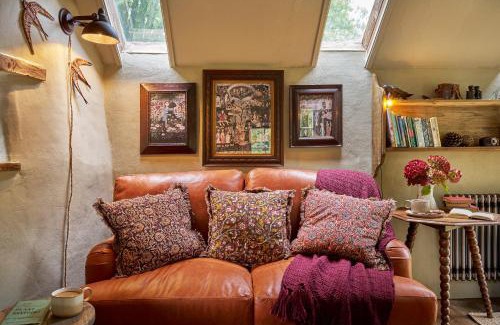 Gooseham House | The Barley Mill