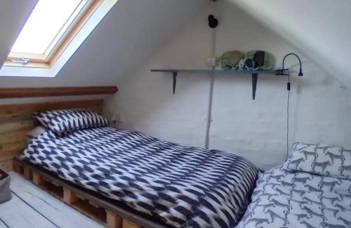 Pembroke House | The Barn Square Island