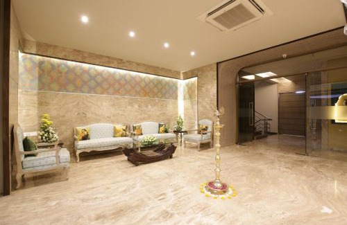 Alkapuri Hotel | The Baroda Residency