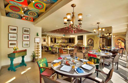 Alkapuri Hotel | The Baroda Residency