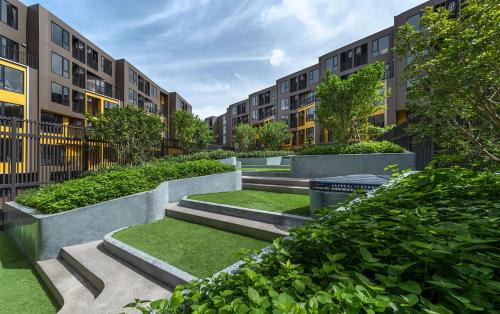 Phuket Apartment | THE BASE CENTRAL Phuket Shopping Mall Central Floresta