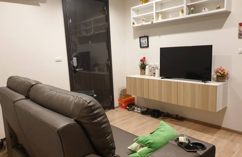 Ramkhamhaeng Condo | The Base Garden Rama 9 - modern 1br condo