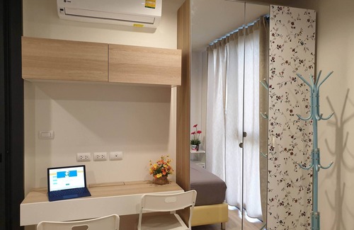 Ramkhamhaeng Condo | The Base Rama 9 - modern 1br Condo