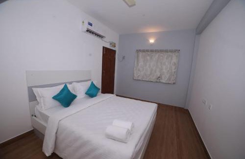 Kottakuppam Hotel | The Base Residency