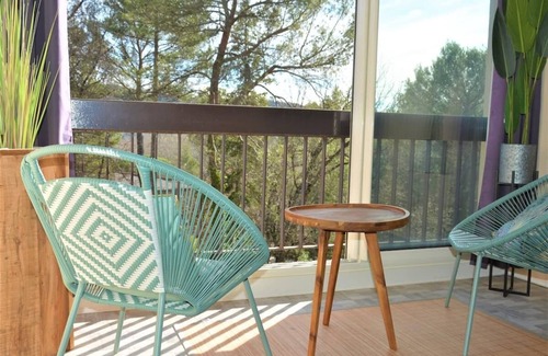 Greoux-les-Bains Apartment | The Bastides