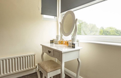 South Shields Apartment | The Beach House - 3 Bedroom Coastal Escape in South Shields.